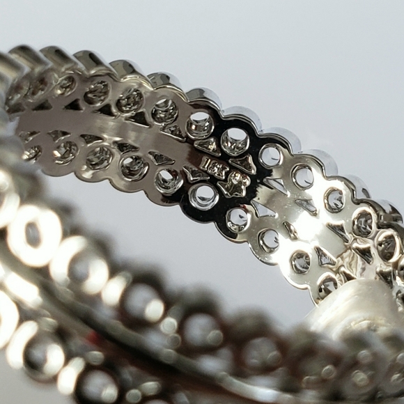 18k Stack Band - Picture 6 of 8